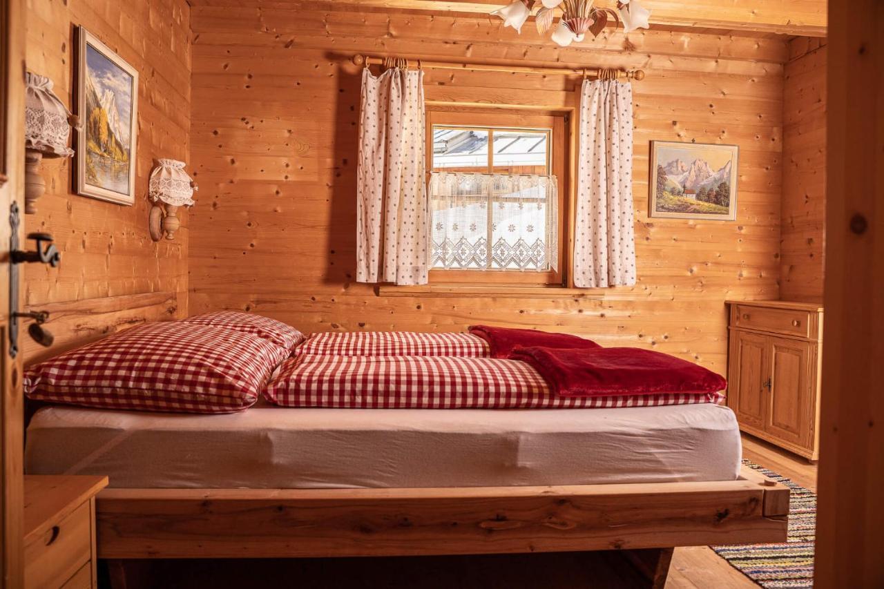 Ferienhaus Haus Gilfert Pill ภายนอก รูปภาพ